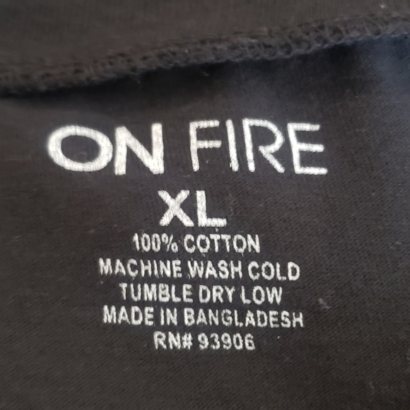 On Fire Juniors Chula Print Tshirt Short Sleeve Black XL - Picture 9 of 14